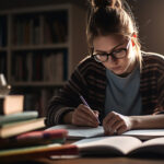 AYT Denemeleri ile Konu Tekrarını Etkili Şekilde Birleştirin